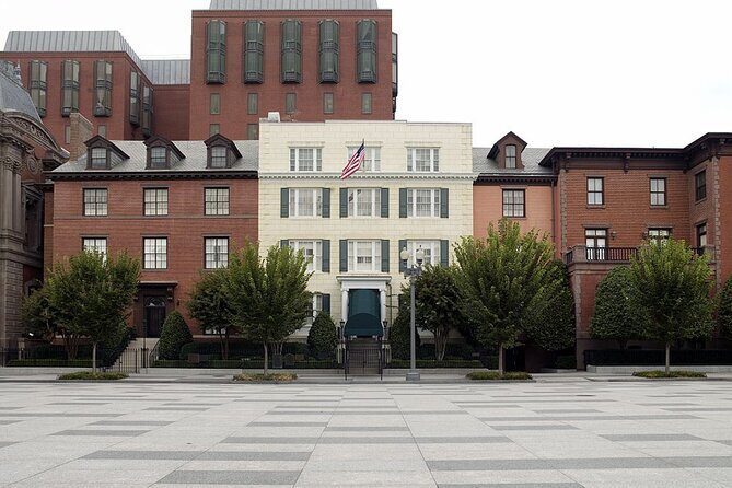 Assassinations Capital: Presidential Crime Scenes Walking Tour - What the Reviews Say