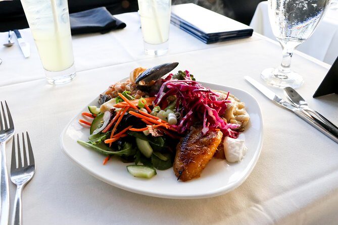 City Cruises San Francisco: Signature Dinner Cruise - Dining and Entertainment