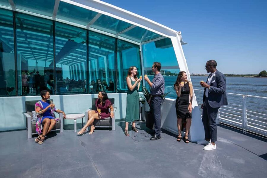 DC: City Cruises Gourmet Brunch, Lunch, or Dinner Cruise - What Makes This Cruise Stand Out?