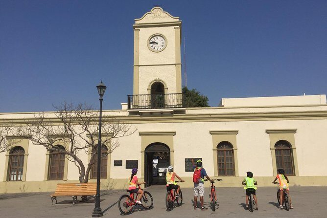 Following the bike lane, discover the main attractions of San José del Cabo - Who Would Enjoy This Tour?