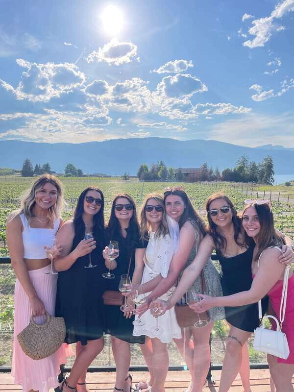 Kelowna: Sunset Sip Wine Tour - What to Expect from the Experience