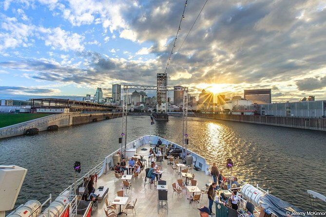 Montreal Gourmet Dinner Cruise with DJ & Dancing - A Thorough Breakdown