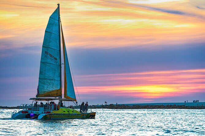 Panama City Beach Sunset Sail on The Footloose Catamaran - In The Sum Up: Who Is This Tour Perfect For?