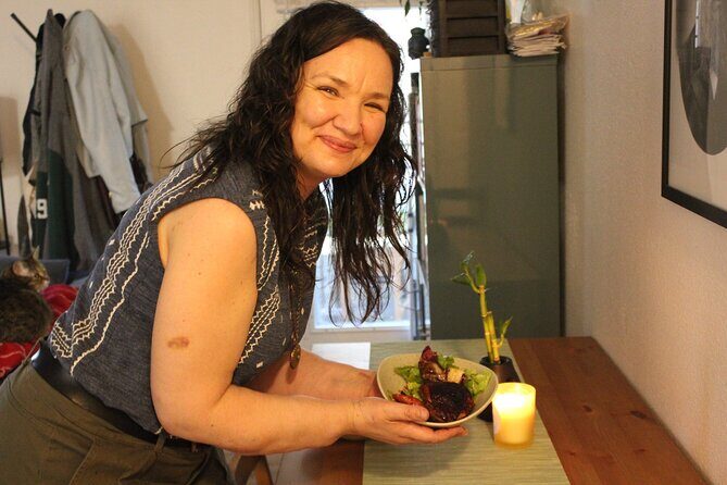 Private Pike Place Market Tour and Cooking Class with a Local