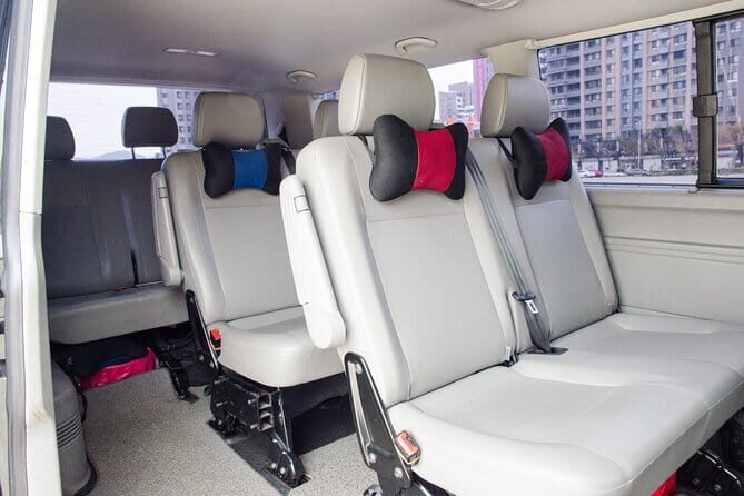 Private Transfer from TPE-Taoyuan int. Airport to Taipei City - What You Can Expect at the Airport