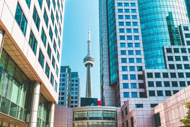 Toronto: 2-Hour Downtown Walking Tour - Deep Dive into the Toronto Sights